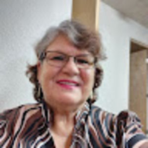 Meet your Posher, Diana